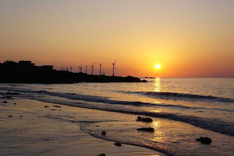 Busan/Jeju-Watching the sunset at the cactus community in Wolryeong-ri, Jeju Island, South Korea