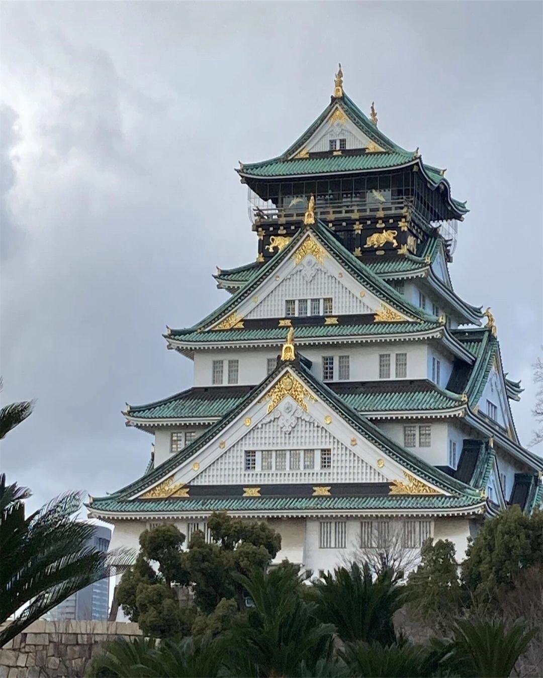Osaka-Dotonbori, Osaka, Japan, delicious food and vitality, bustling streets and flashing neon lights
