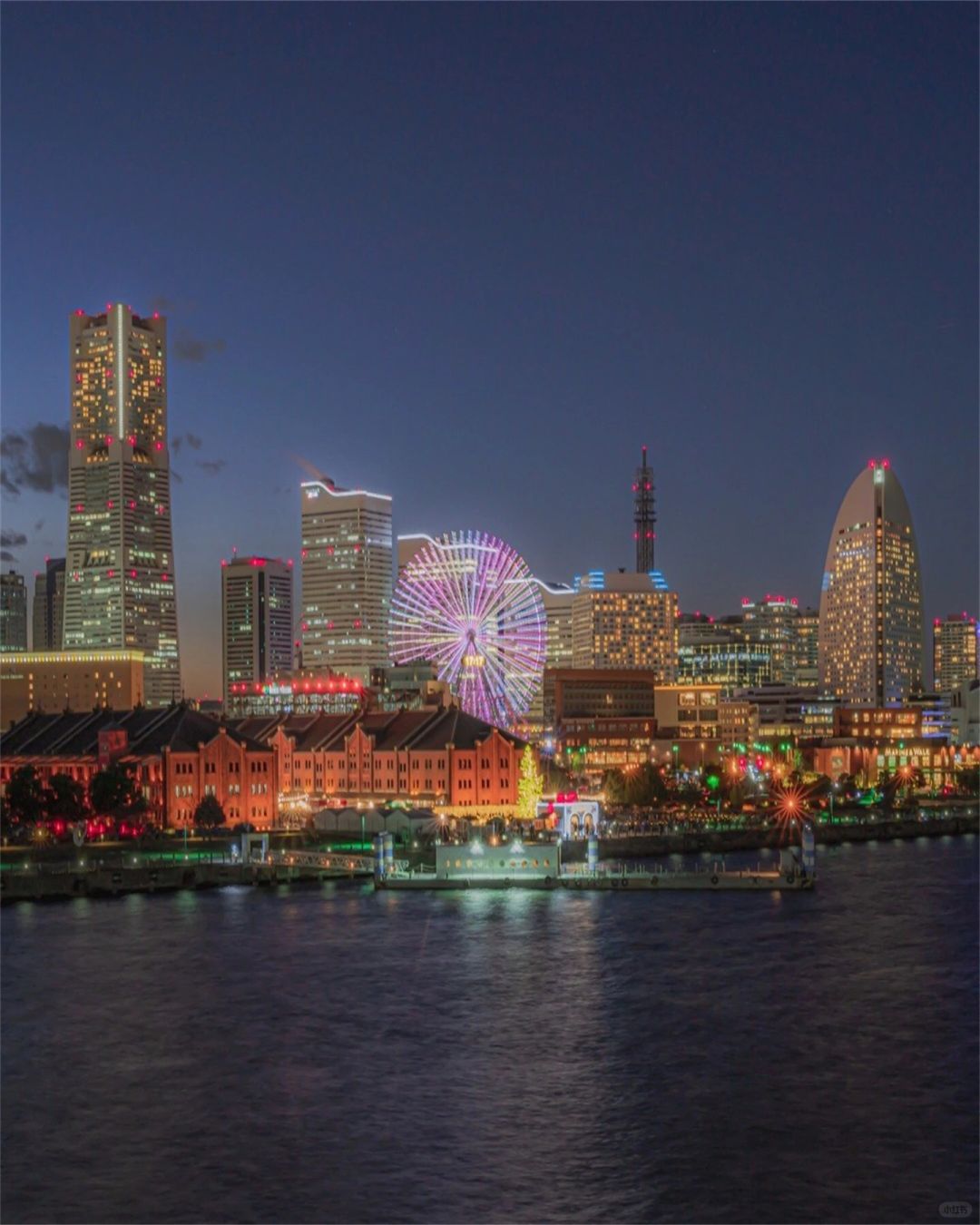 Osaka-Dotonbori, Osaka, Japan, delicious food and vitality, bustling streets and flashing neon lights