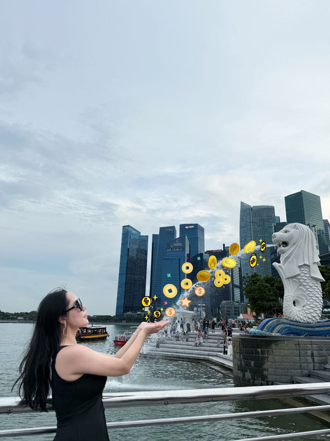 Singapore-Singapore Changi Airport rooftop waterfall, the real-life version of Zootopia