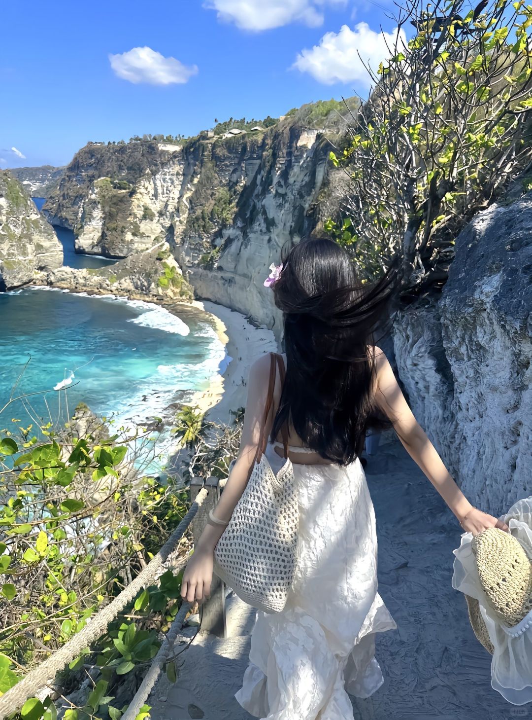 Bali-Travel to Bali and enjoy two consecutive nights of hotel stay, free afternoon tea or spa