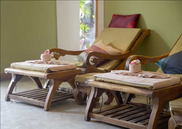 Hua Hin-Hua Hin, Thailand - White sand Massage and spa - Affordable and clean massage shop in Hua Hin city