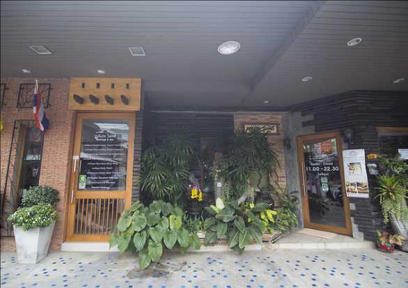 Hua Hin-Hua Hin, Thailand - White sand Massage and spa - Affordable and clean massage shop in Hua Hin city