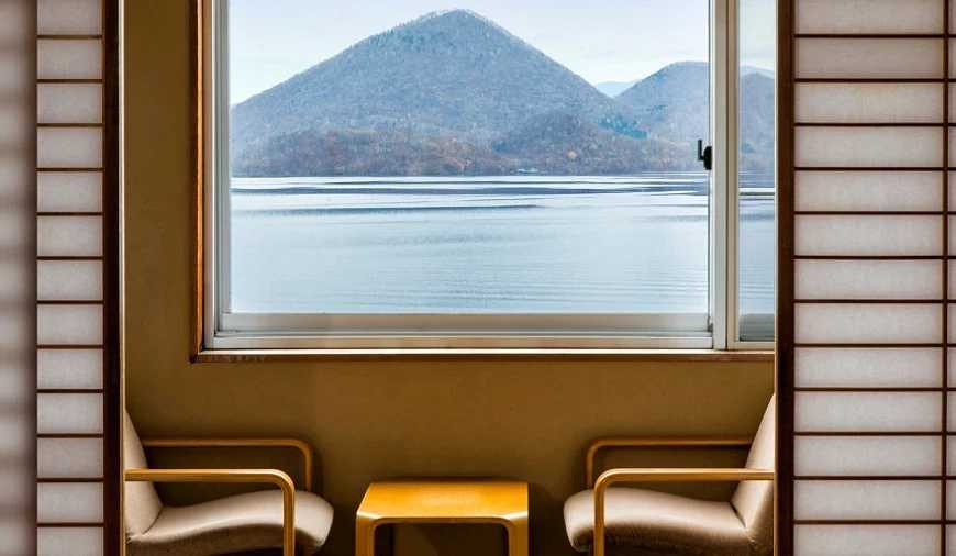 Sapporo/Hokkaido-Hokkaido Autumn Travel: Unlock the Blue Pond in Biei, the Fall Foliage at Jozankei, and the Toyako Hot Spring