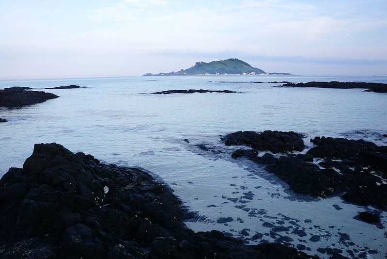 Busan/Jeju-Jeju Island, early morning walk along the Jejae Beach and the Wolryeong-ri Cactus Trail