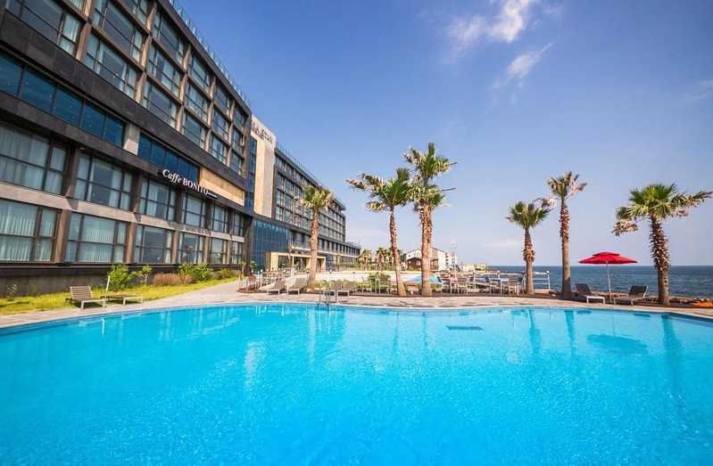 Busan/Jeju-Tamna Stay, Jeju Island, South Korea, first row of sea views, close to the sea and easy to park