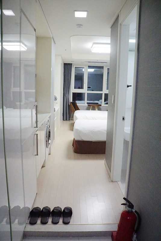 Seoul-Enjoy the convenience of home at EVER 8 Serviced Apartment Hotel in Ewha Sinchon, Seoul