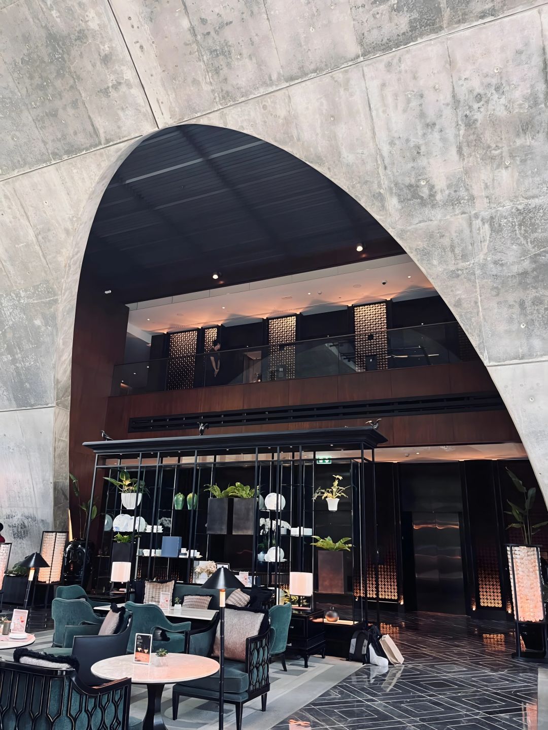 Bangkok-The Sintong Kempinski Hotel ?Bangkok is close to the Erawan Shrine and Paragon Mall