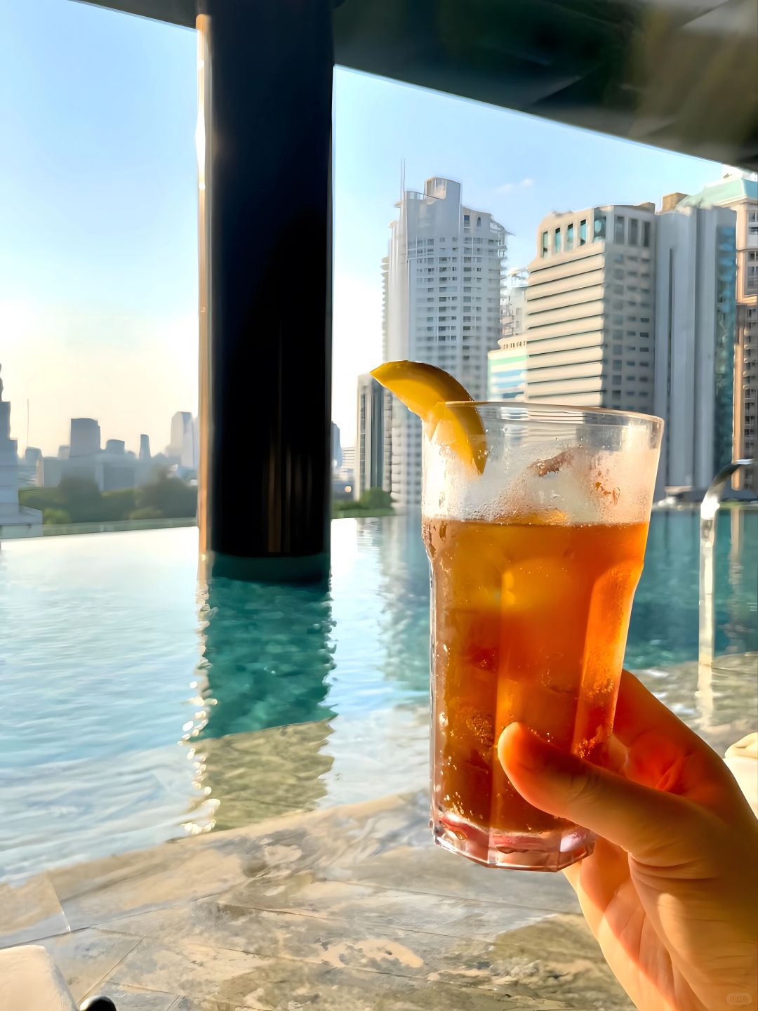 Bangkok-The Sintong Kempinski Hotel ?Bangkok is close to the Erawan Shrine and Paragon Mall