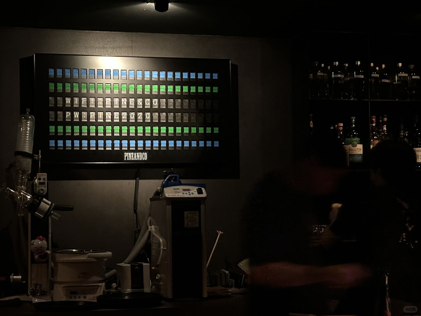 Seoul-Pine & Co Bar in Seoul,?the noise level here is just right, and the music is also very good