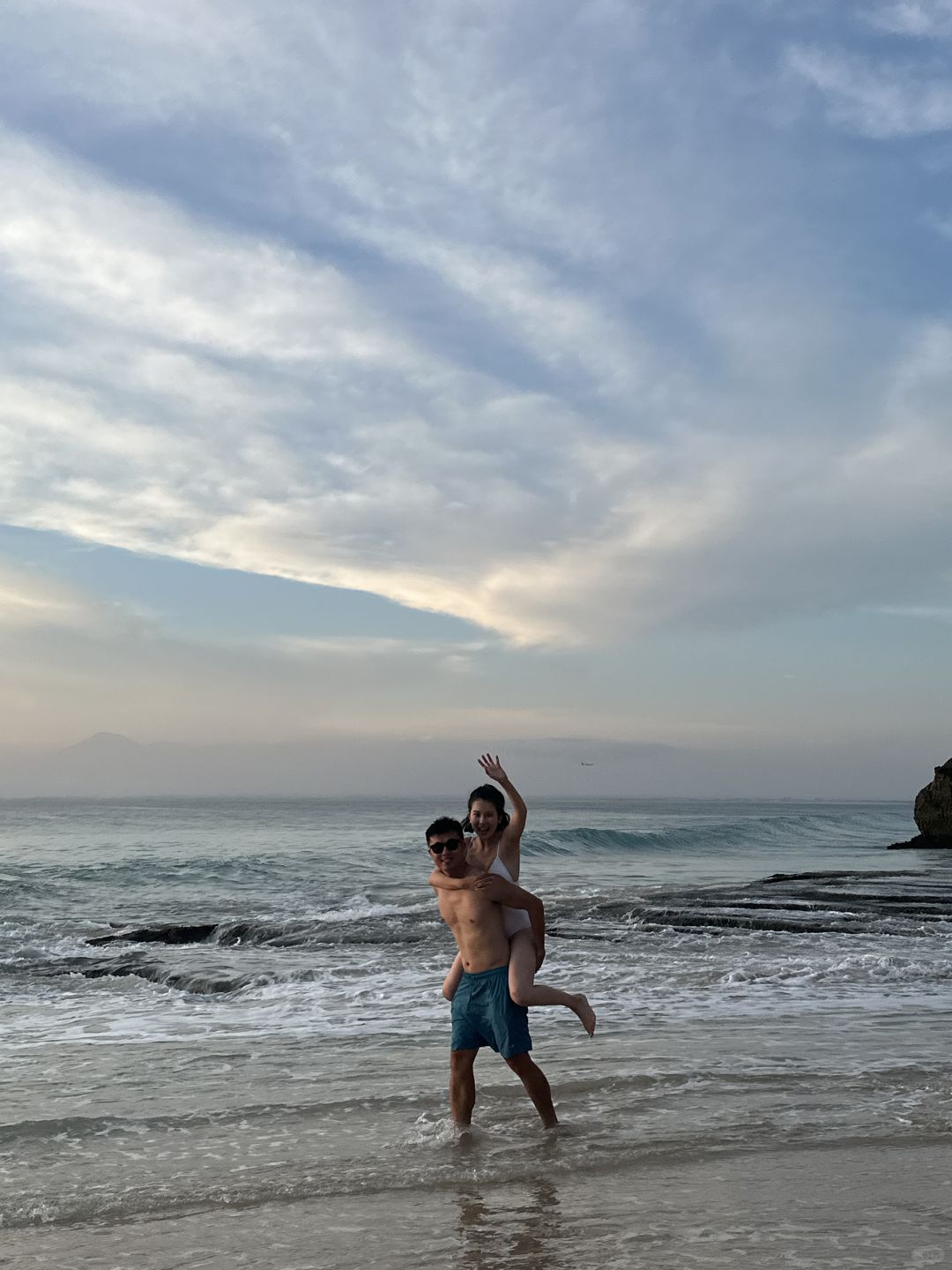 Bali-Experience Ayana Jimbaran, Bali's top hotel, with more than a dozen swimming pools!