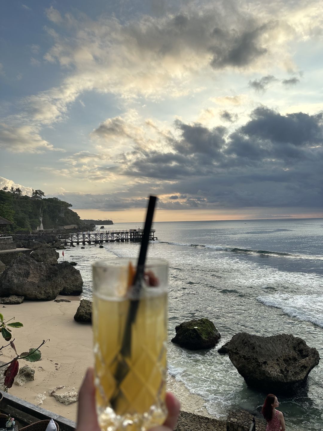 Bali-Experience Ayana Jimbaran, Bali's top hotel, with more than a dozen swimming pools!