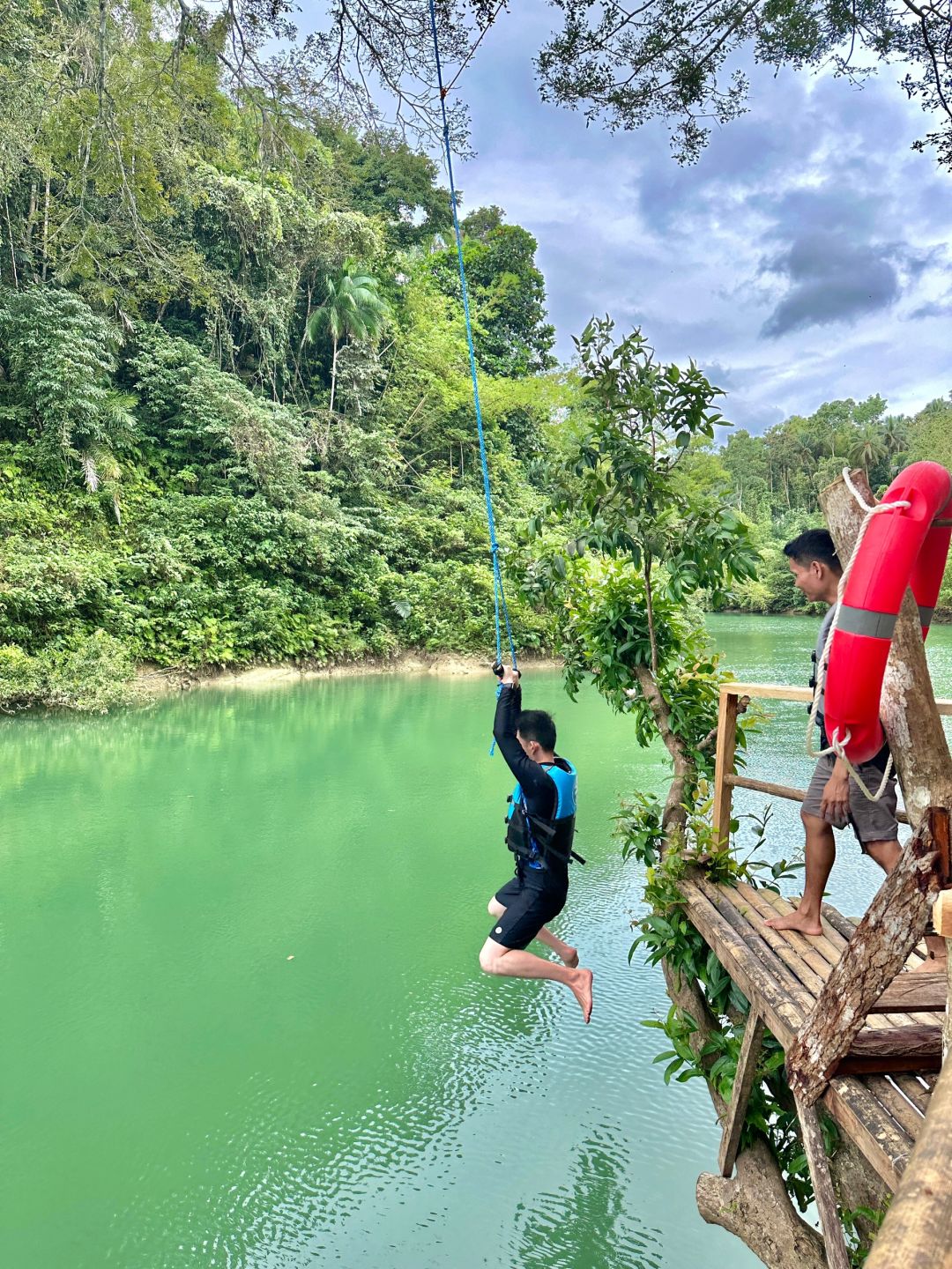Boracay-This Amazon-style jungle waterfall in Bohol offers caves, bamboo rafts, and paddleboards