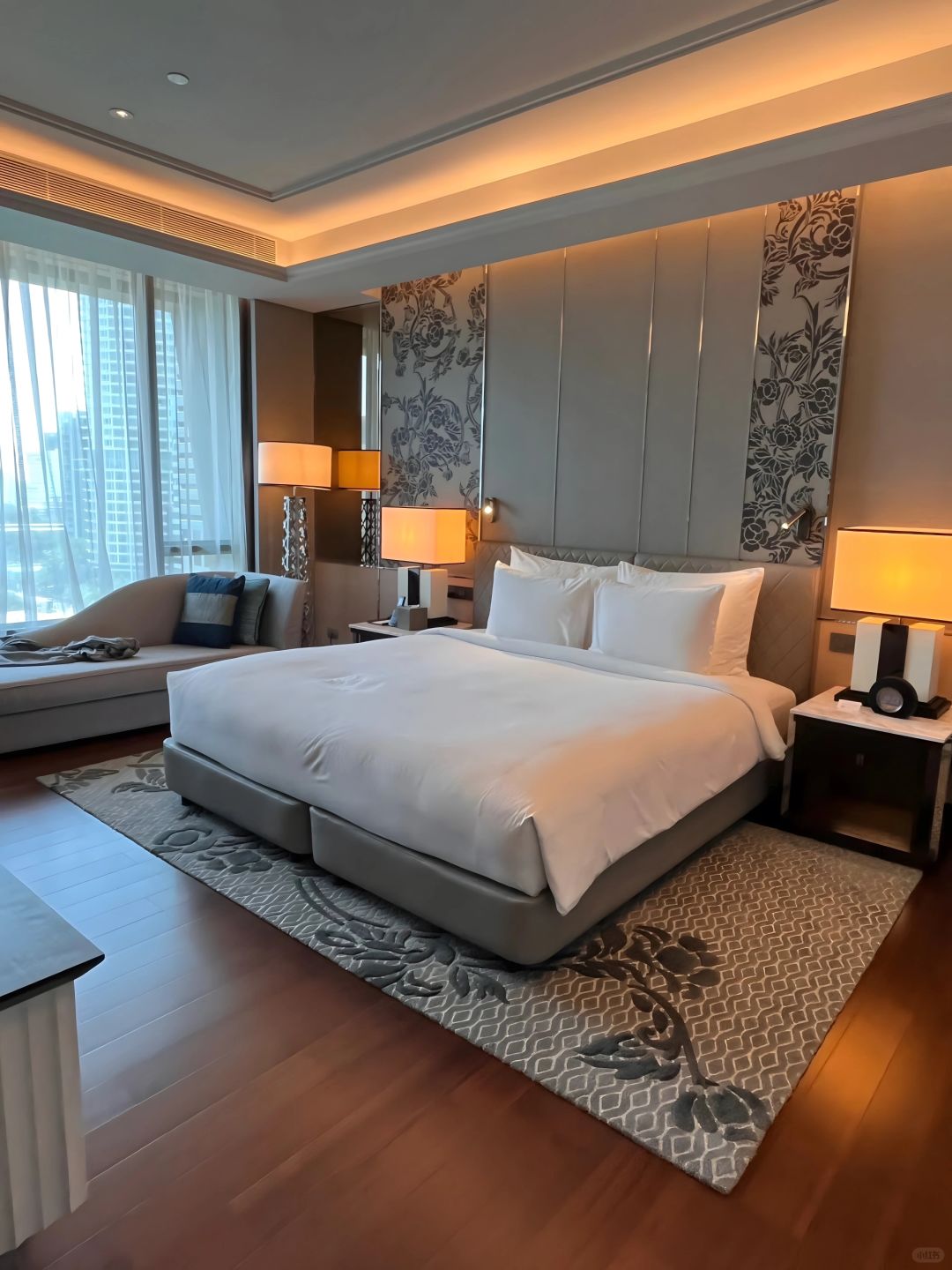 Bangkok-The Sintong Kempinski Hotel ?Bangkok is close to the Erawan Shrine and Paragon Mall