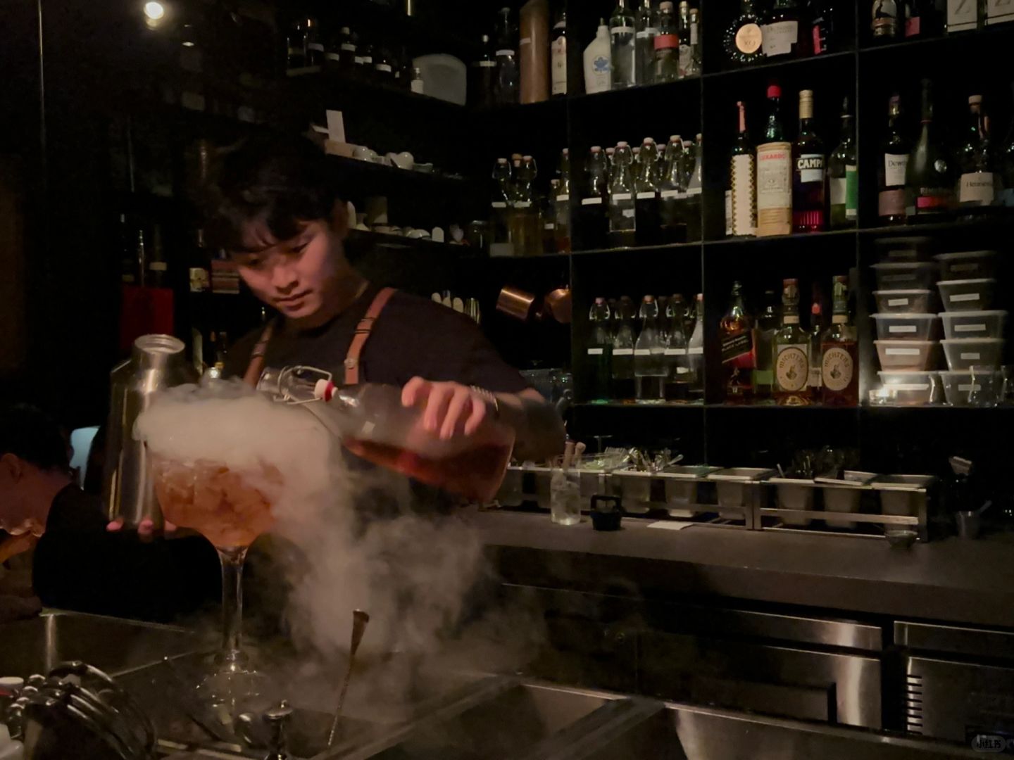 Seoul-Pine & Co Bar in Seoul,?the noise level here is just right, and the music is also very good