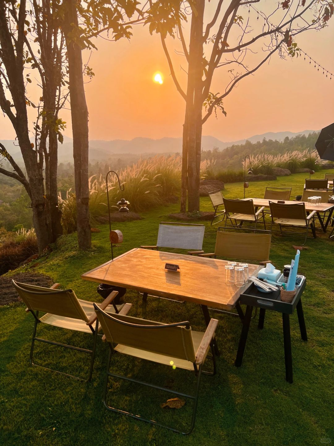 Chiang Mai-Chiang Mai Lu Tian BBQ Restaurant, On The Rock At NamPhrae - On The Rock Read more at