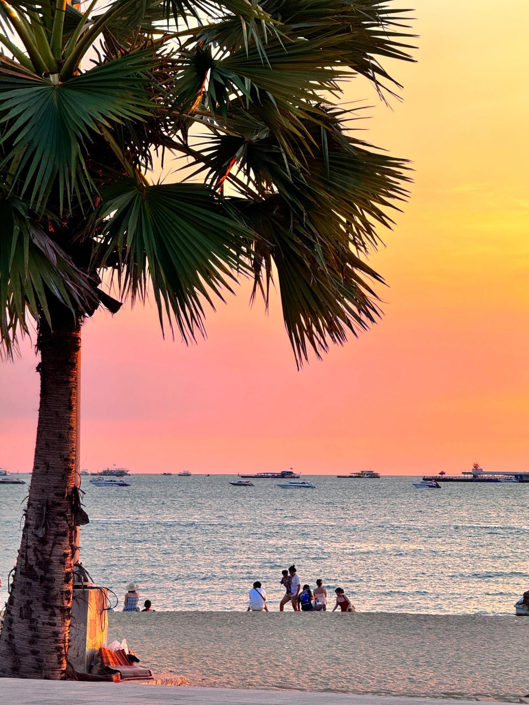 Pattaya-A person watching the beautiful sea sunset in Pattaya, impressionistic romance