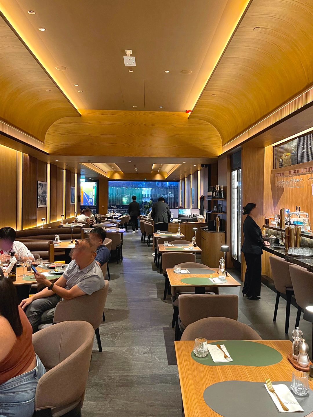 Hong kong-Charcoal Bar in Tsim Sha Tsui, Hong Kong, ?managed by a Michelin-starred chef, a bar and restaurant in Victoria Harbor