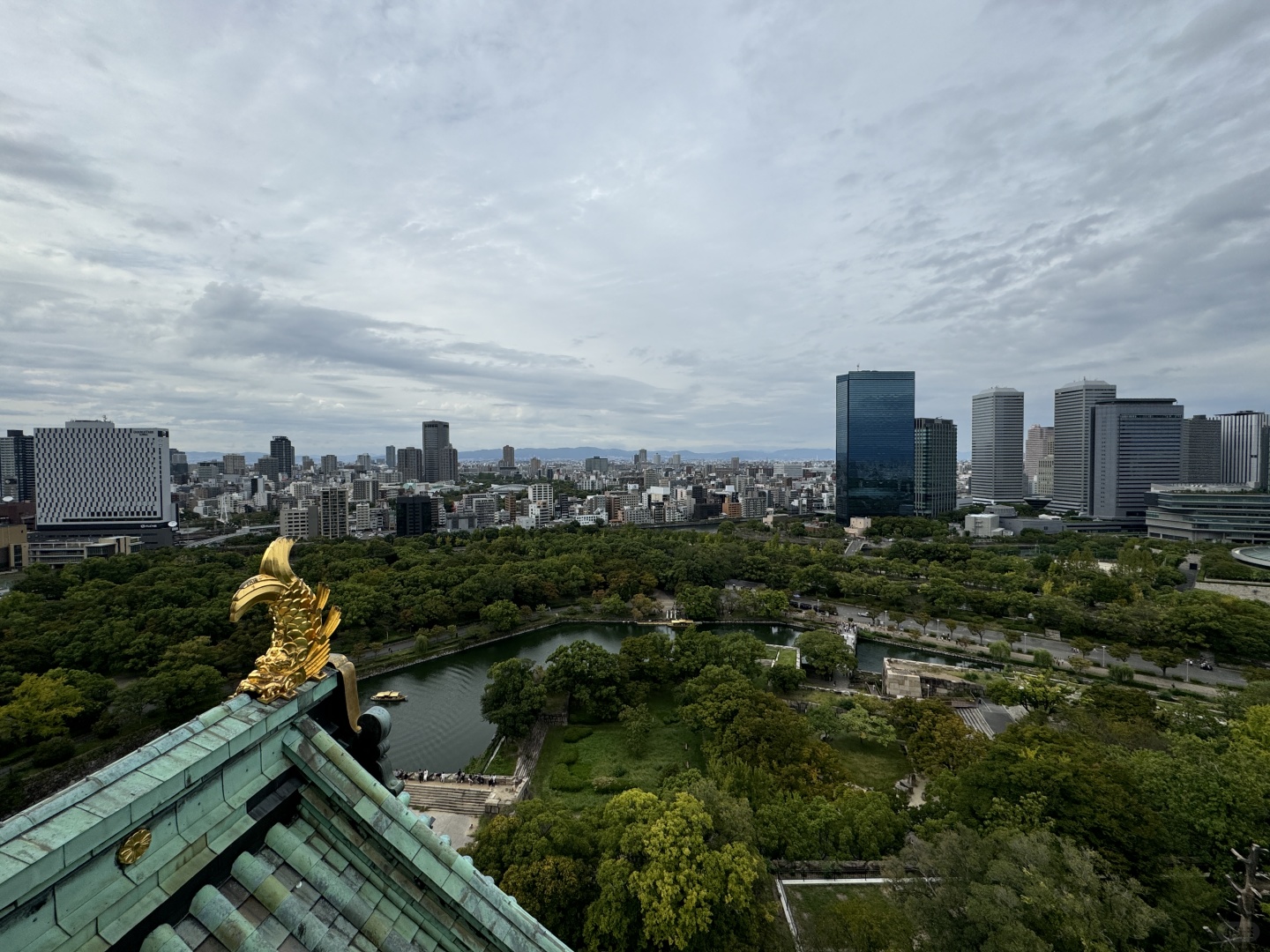 Osaka-One-day trip to Osaka. ☀️Visit the castle tower, Tsutenkaku, and Shinsaibashi Glico sign