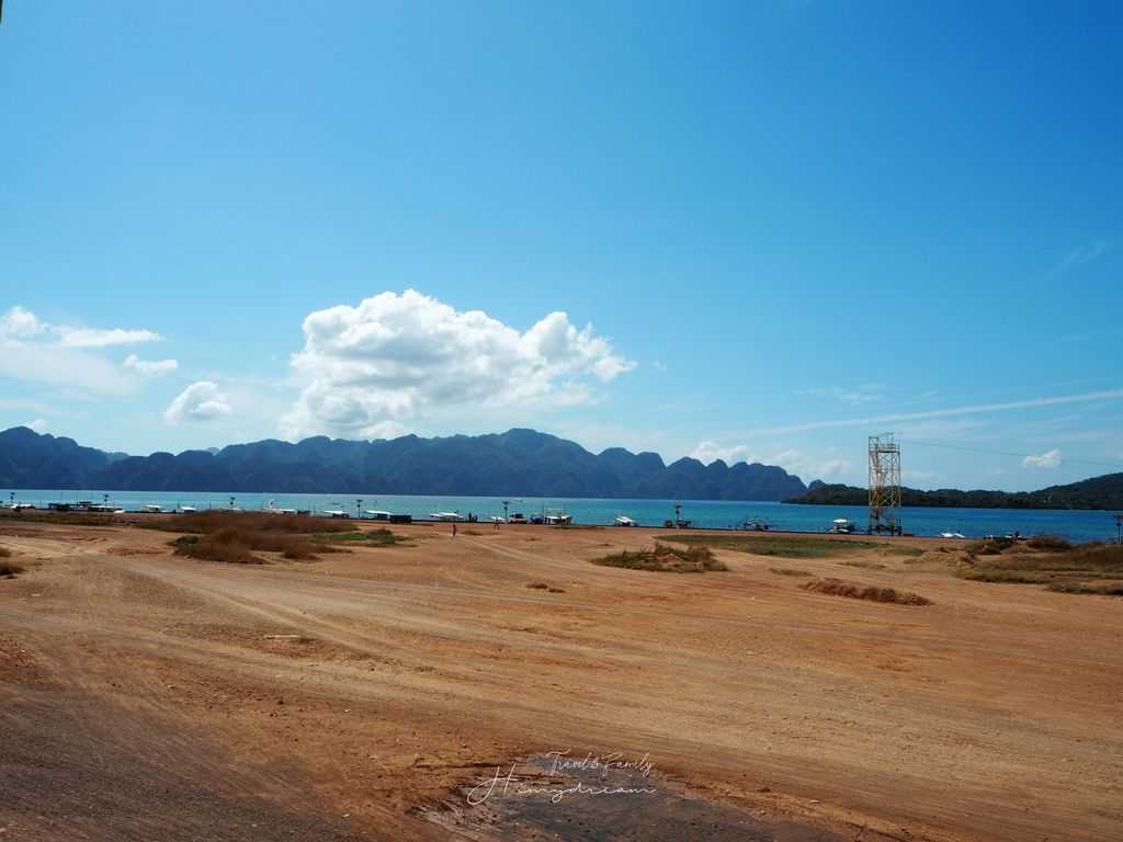 Manila/Luzon-Palawan City, Coron Island Seafood Market, Coron Island Security, Climate, Voltage, Tips, Travel Notes, Coron Island Urban Walk