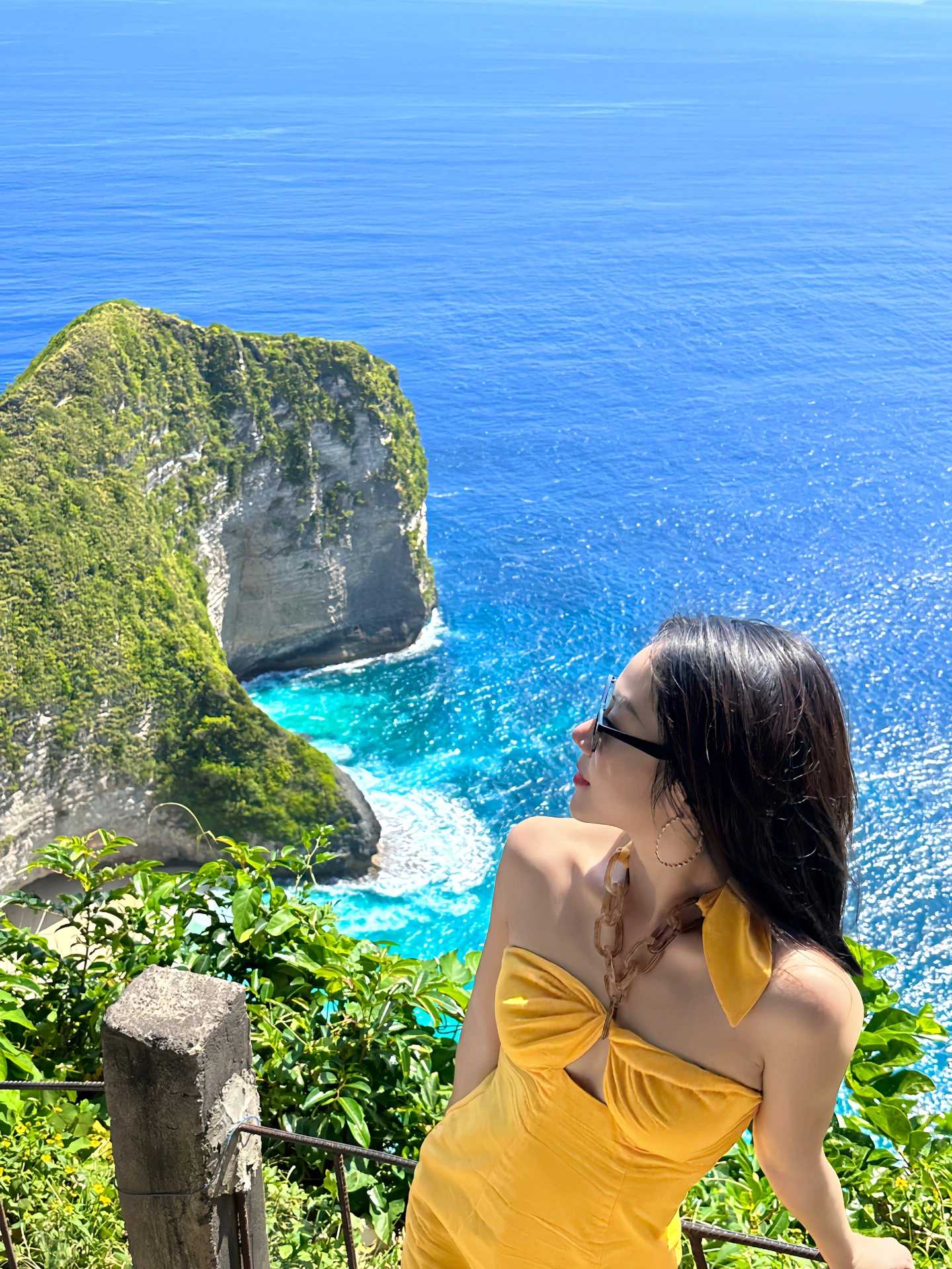 Bali-Nusa Penida is a place that cures all bad moods, with countless terraces and lush greenery