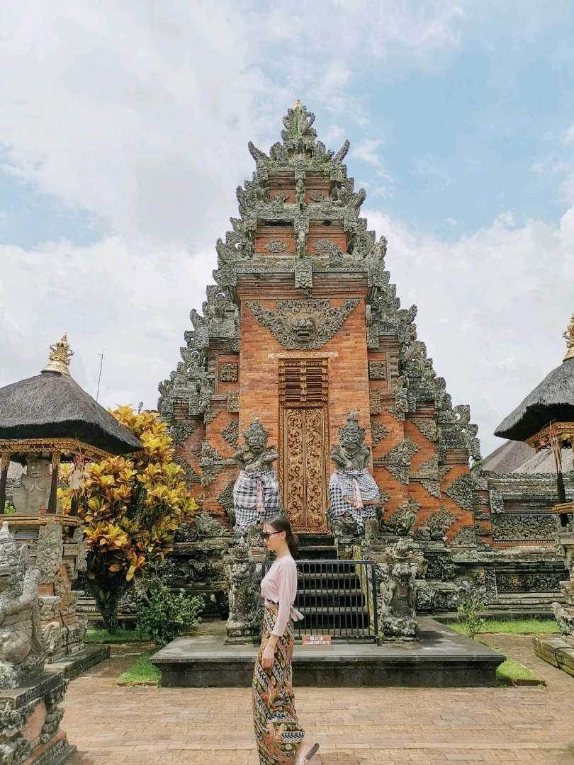 Bali-Bali travel guide that girls must read, be sure to bring a lot of beautiful clothes