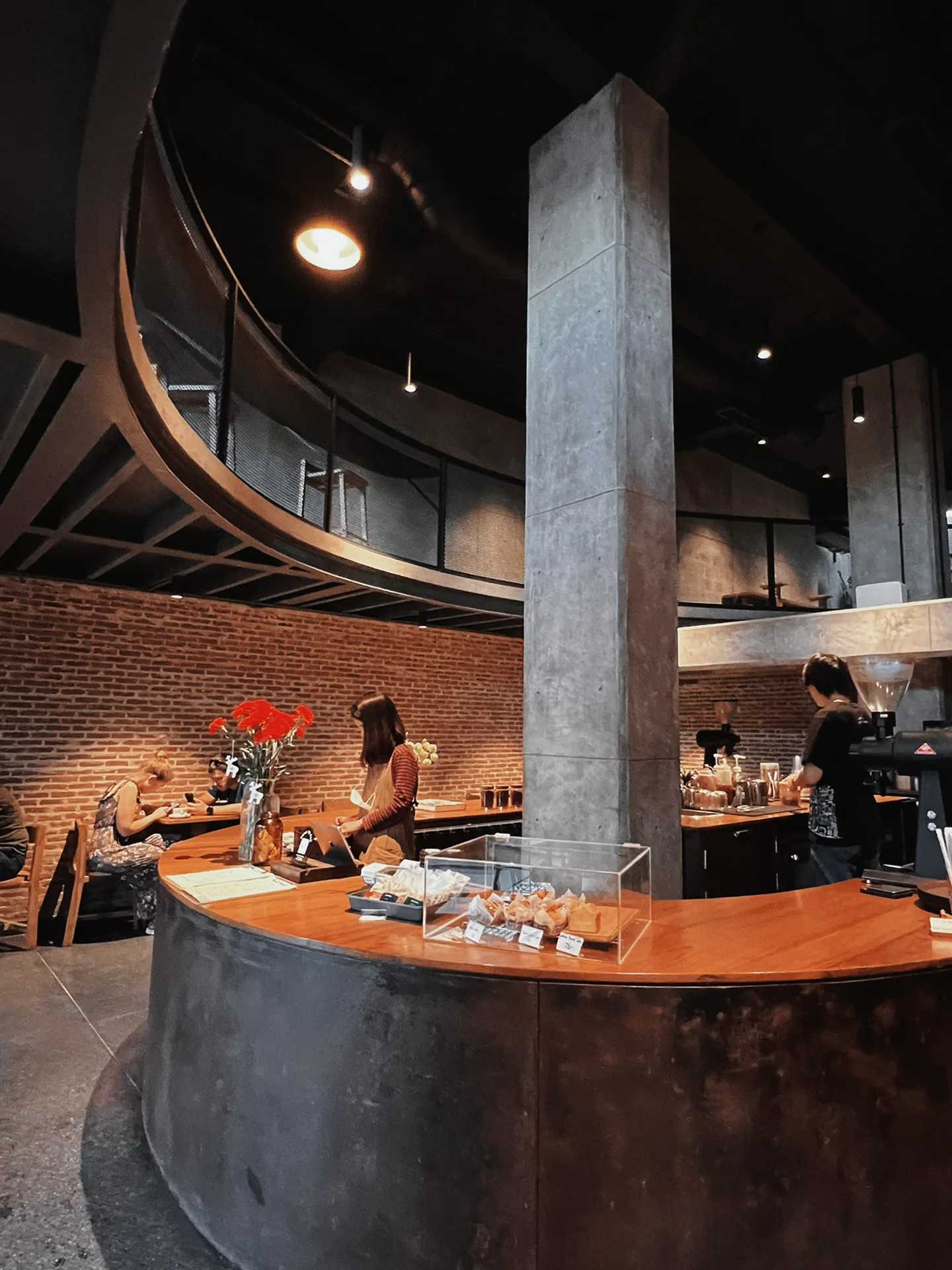 Chiang Mai-Akha Ama Café in Chiang Mai, coffee beans from northern Thailand, with a unique aroma