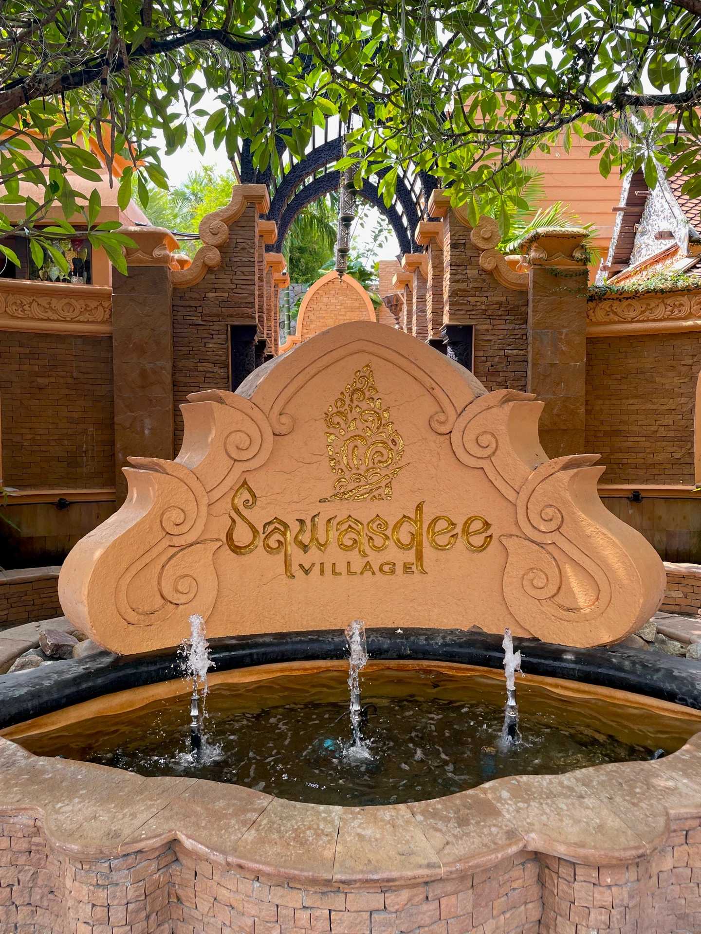 Phuket-Sawasdee Village, a Thai-style hotel with pool villas in Phuket, where you can experience Thailand’s Songkran Festival