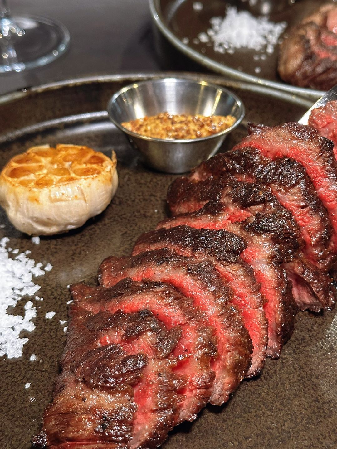 Singapore-Singapore 2nd Cut Grilled Steakhouse,? taste steak, ?red wine and cheese bread