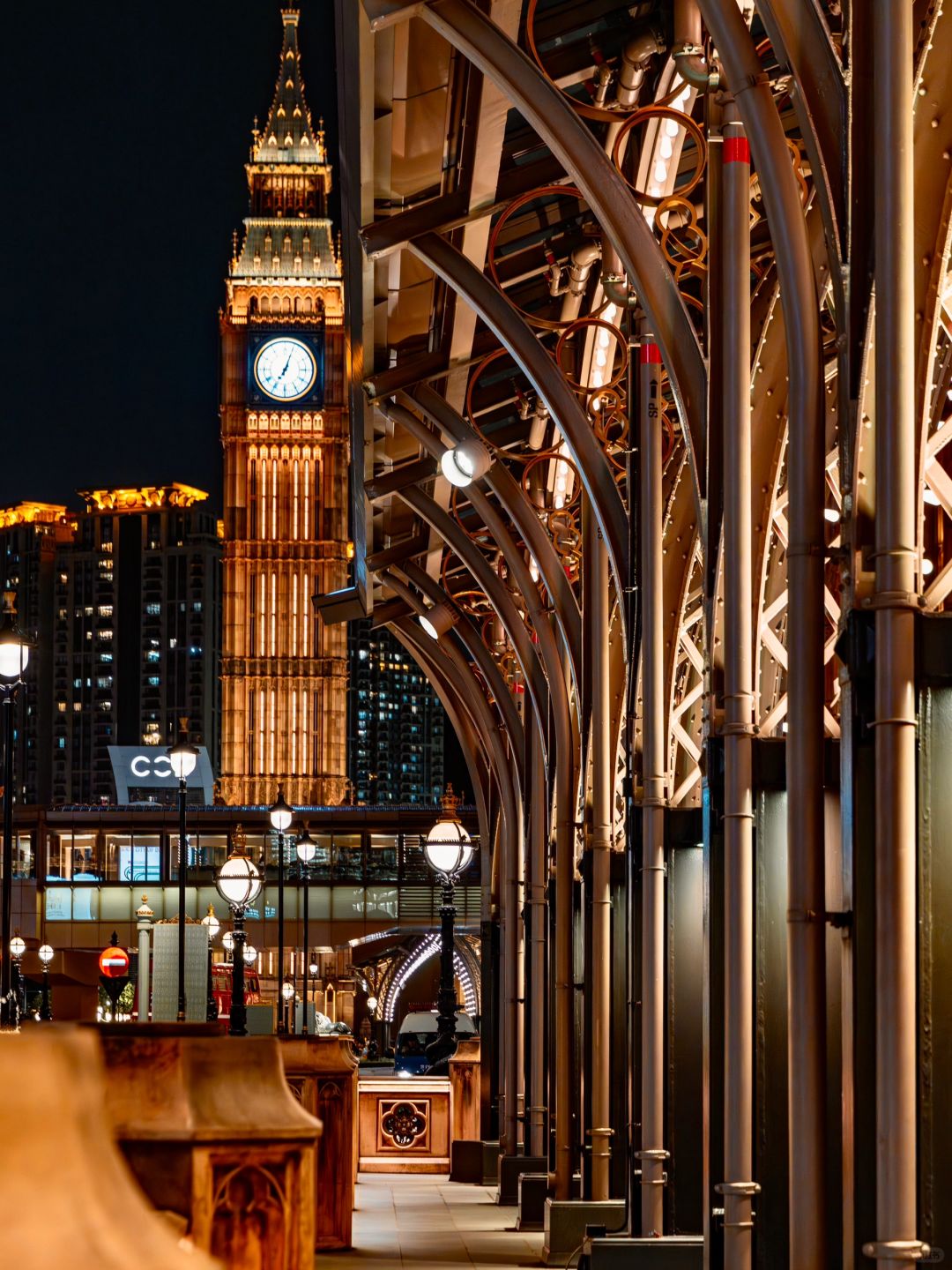 Macao-Travel to Macau at night and feel like you are traveling to the magical world of Harry Potter