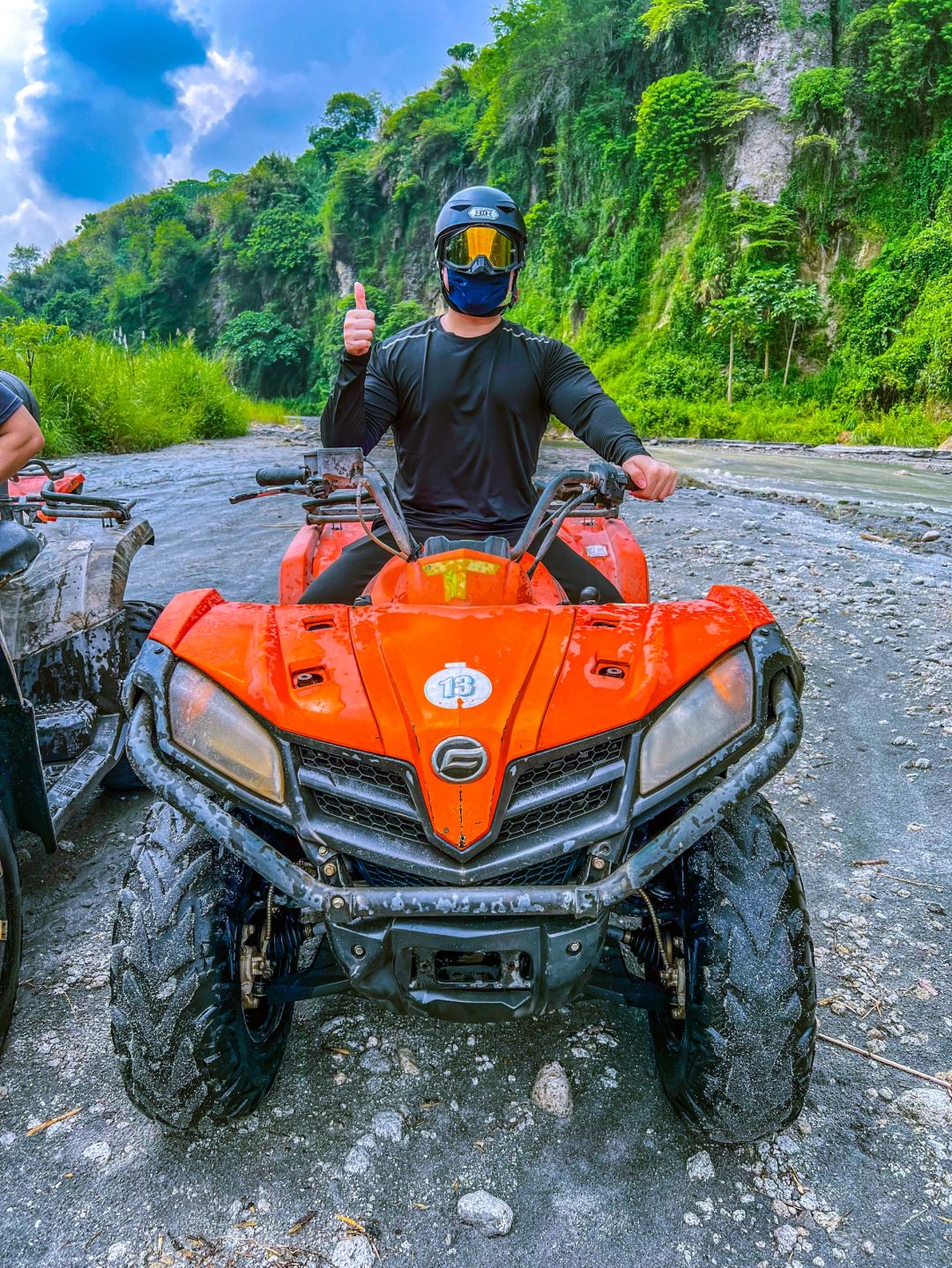 Clark/Angel City-Clark ATV off-road beach car, crossing small rivers and hills, is very exciting and fun