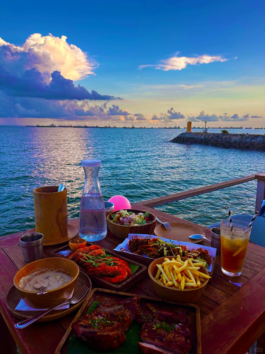Singapore-Stella Seaside Lounge, ?coastal restaurant in Singapore, suitable for couples and tourists