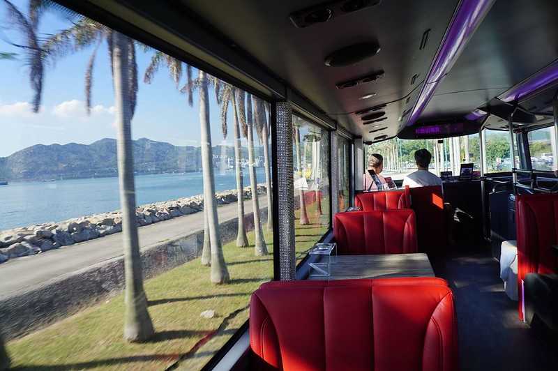 Hong kong-Hong Kong Crystal Bus. ?Enjoy beautiful scenery and delicious food on a family bus trip