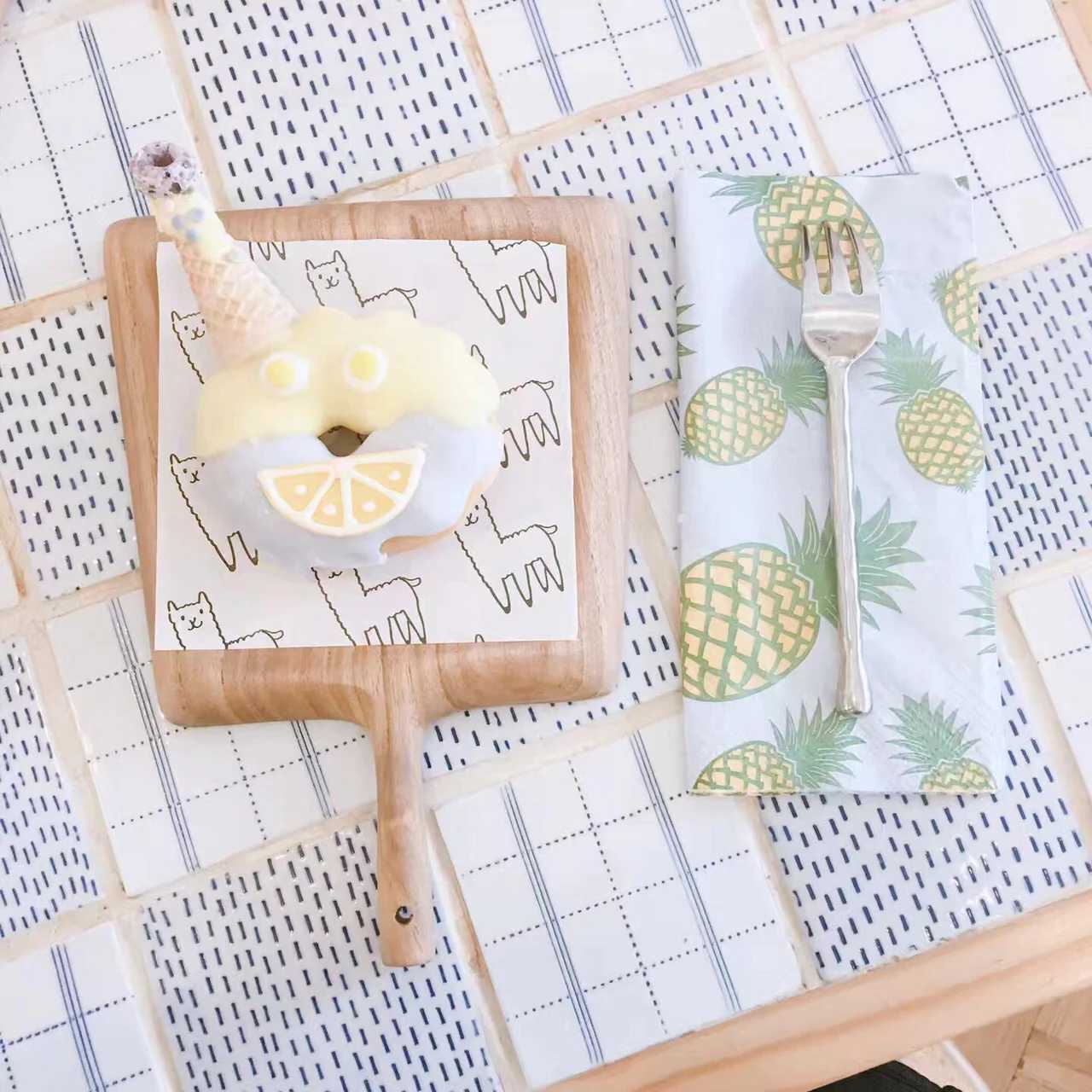 Bangkok-Nahim Cafe × handcraft,? the cutest coffee shop in Bangkok, is a favorite of girls