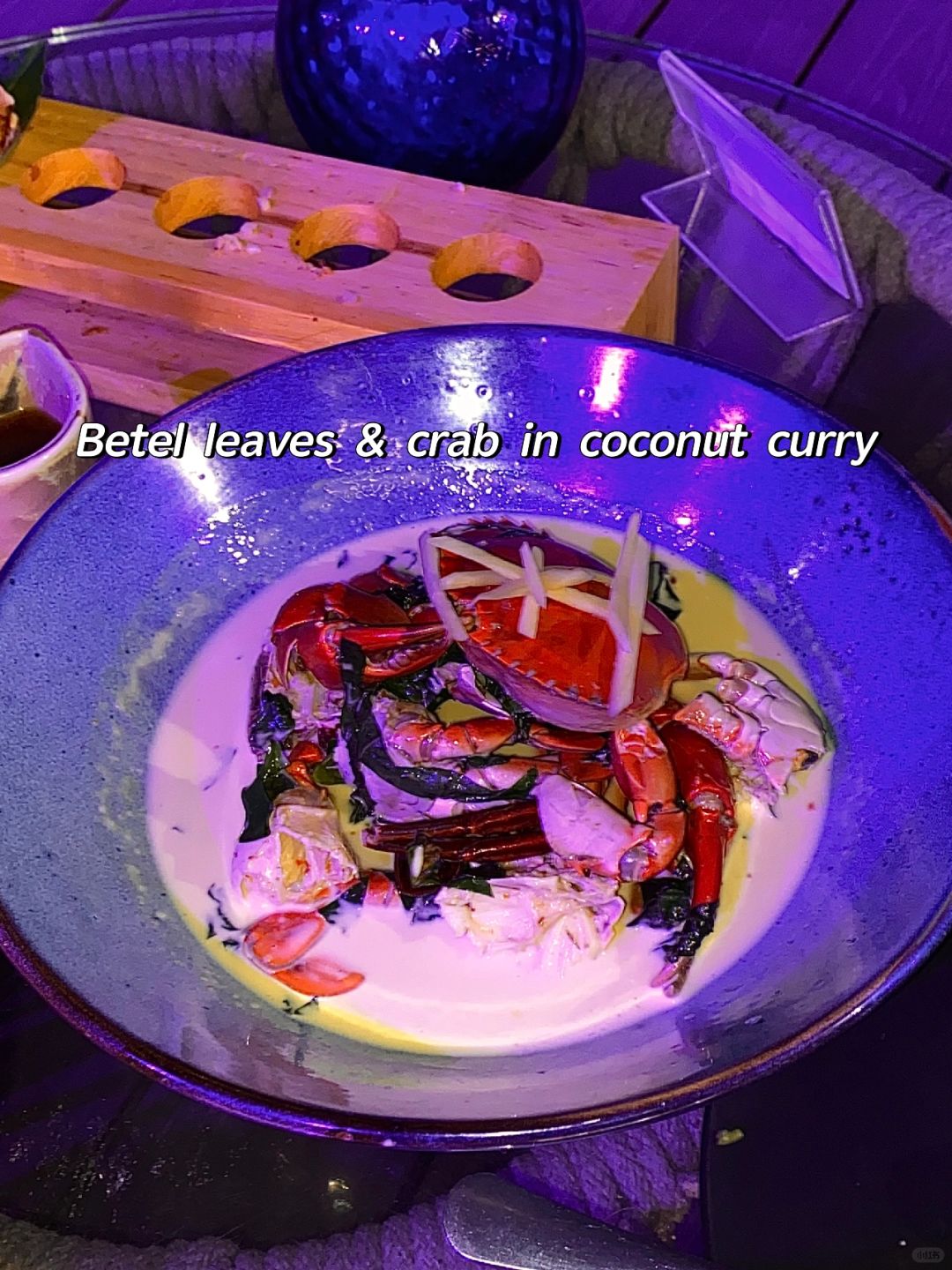 Krabi-Reeve Beach Club?, a beach bar in Krabi, has fresh seafood and appetizing ketchup