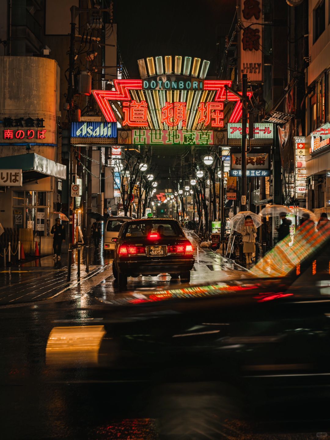 Osaka-Osaka is really a city straight out of anime,?with neon signs and snacks all over the streets