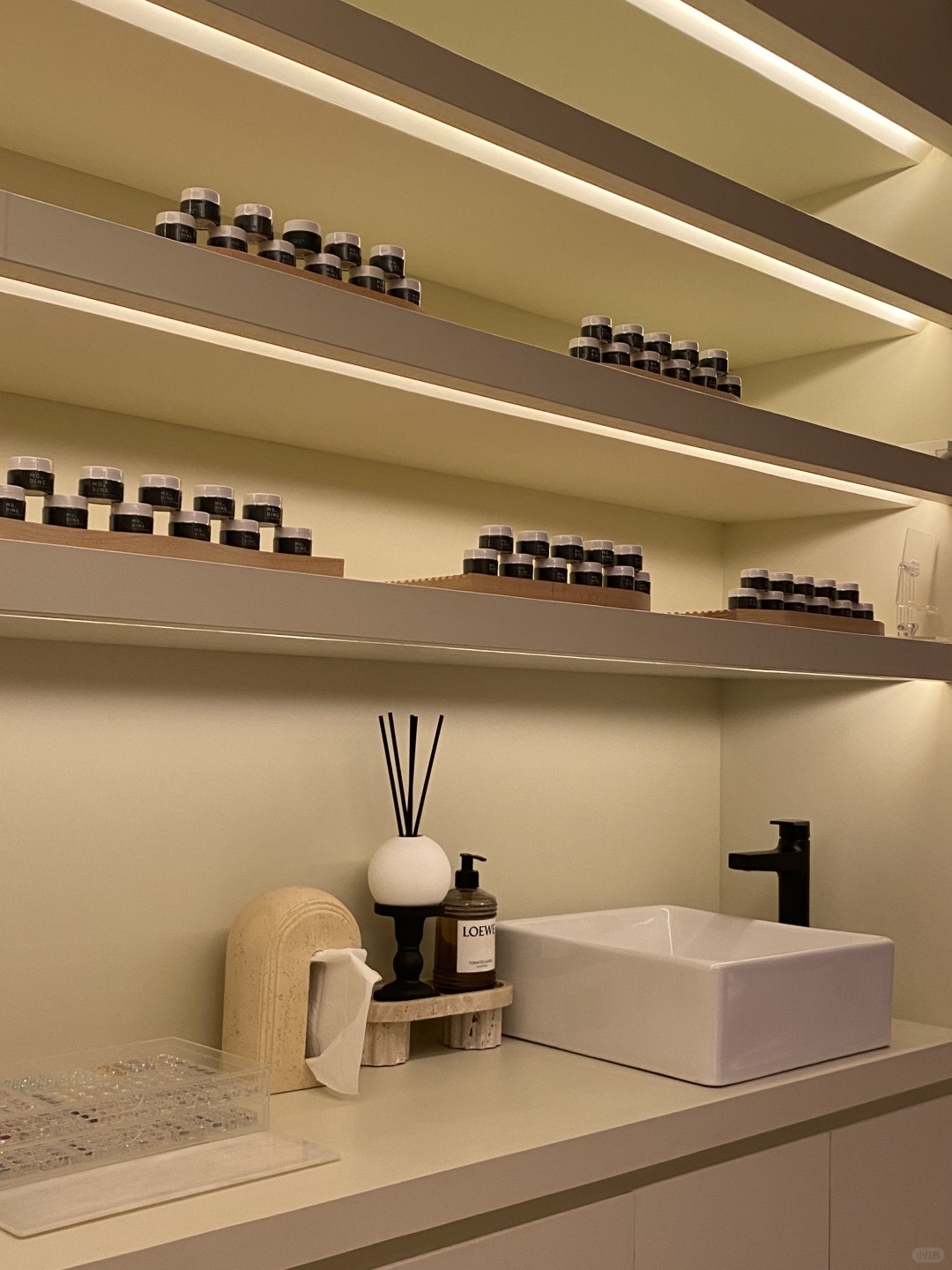 Jakarta-Senopati Kawa Wellness Spa in Jakarta, filled with luxurious aromas and meticulous service