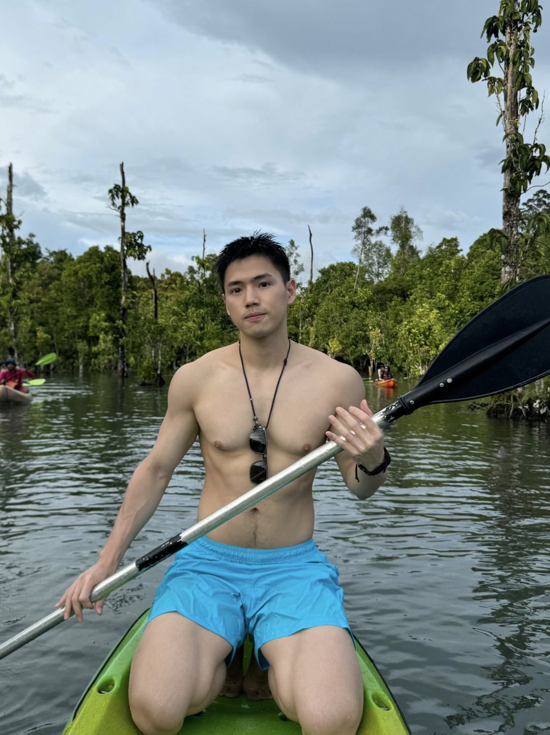 Krabi-Krabi Mirror Lake is a paradise for outdoor enthusiasts, ?with a whole quiet rainforest lake