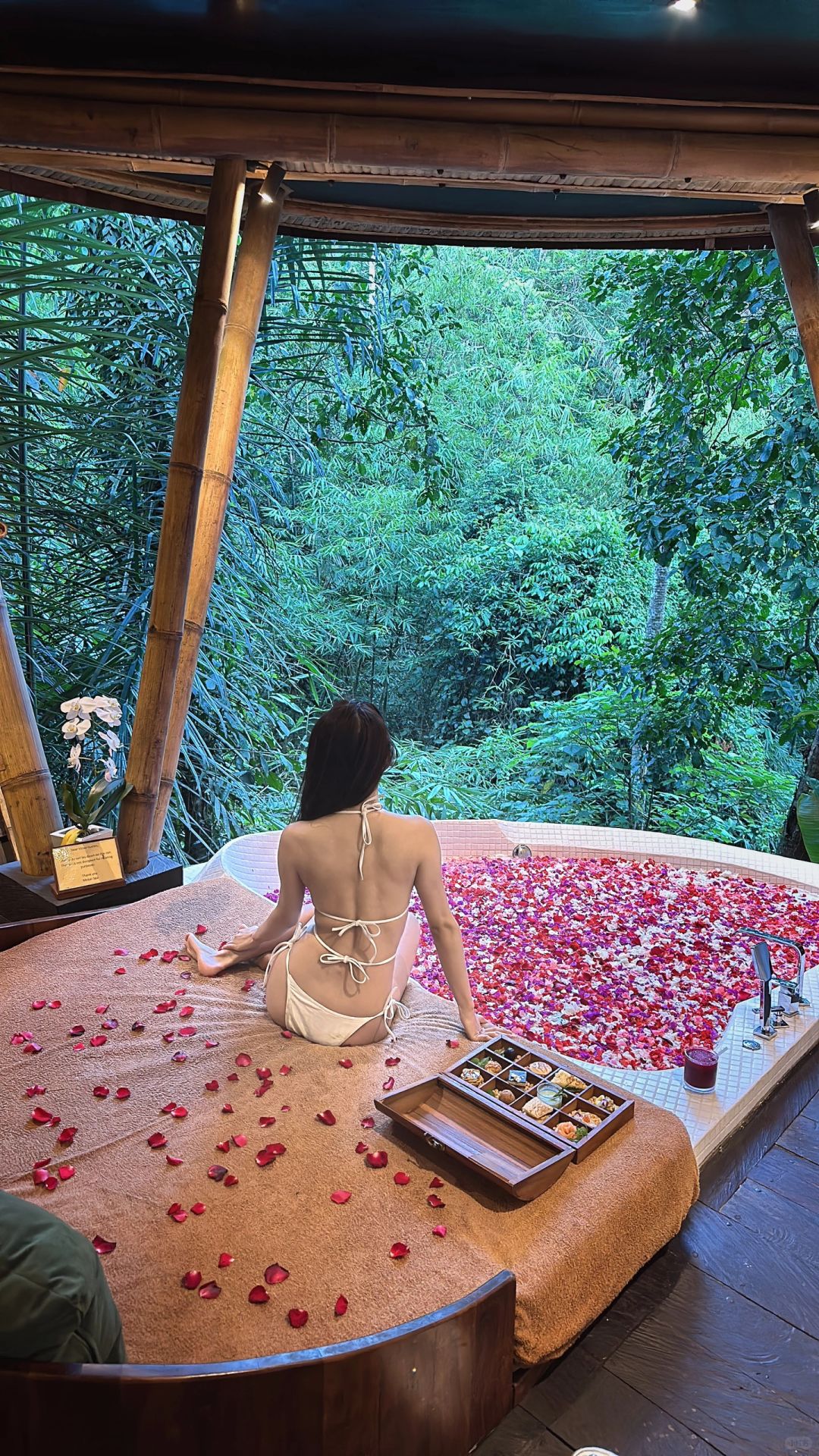 Bali-Mekar Spa Massage Center, K Club Hotel Bali,? immersive jungle petal bath