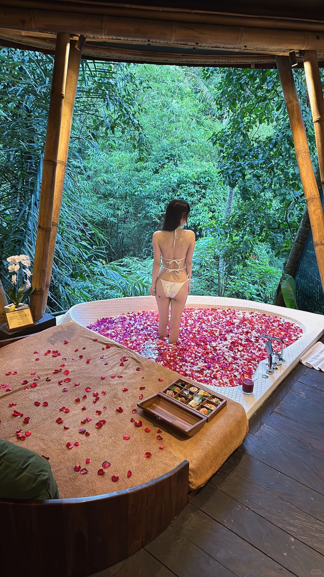 Bali-Mekar Spa Massage Center, K Club Hotel Bali,? immersive jungle petal bath