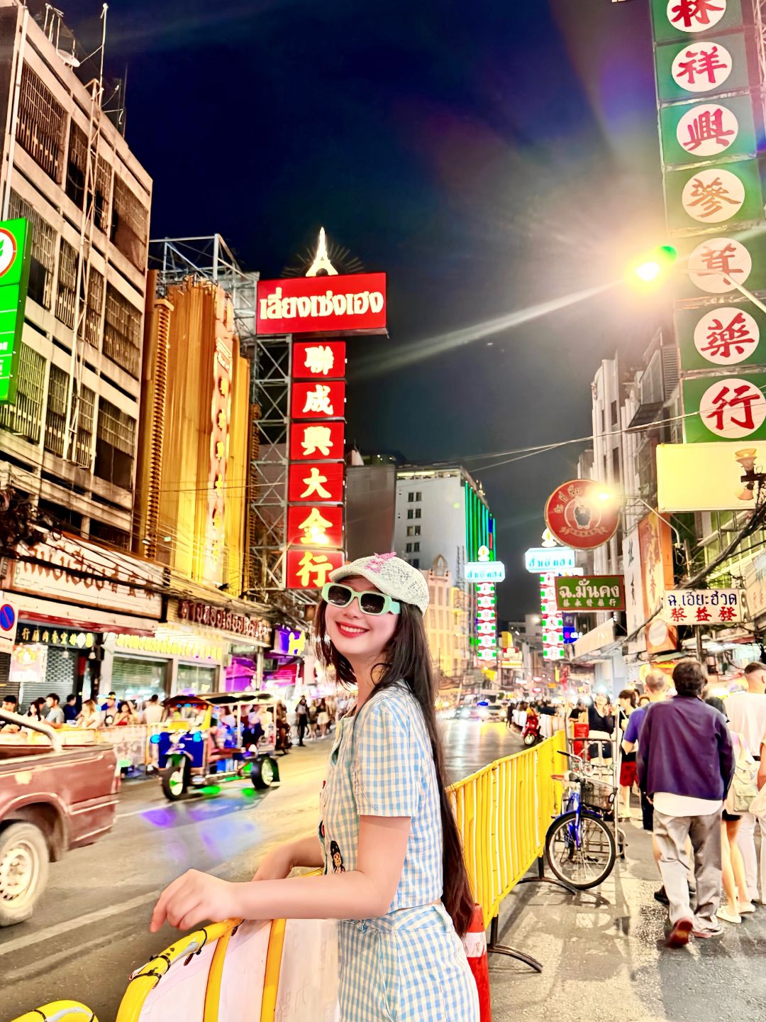 Bangkok-3-Day Travel Guide to Bangkok, Thailand, ?Visit Siam Square and Ratchada Night Market