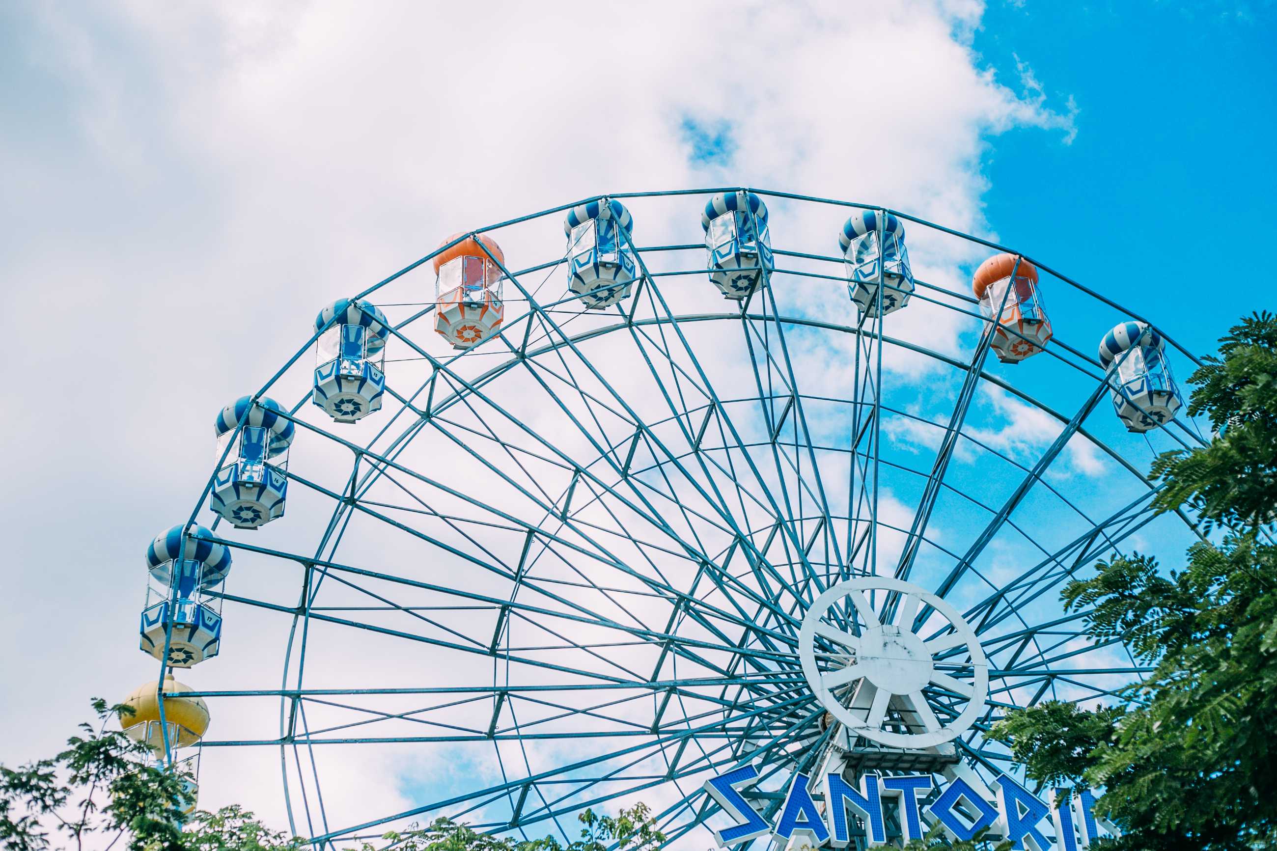 Hua Hin-Santorini Park in Hua Hin? is a themed amusement park with a blue and white house as its theme.