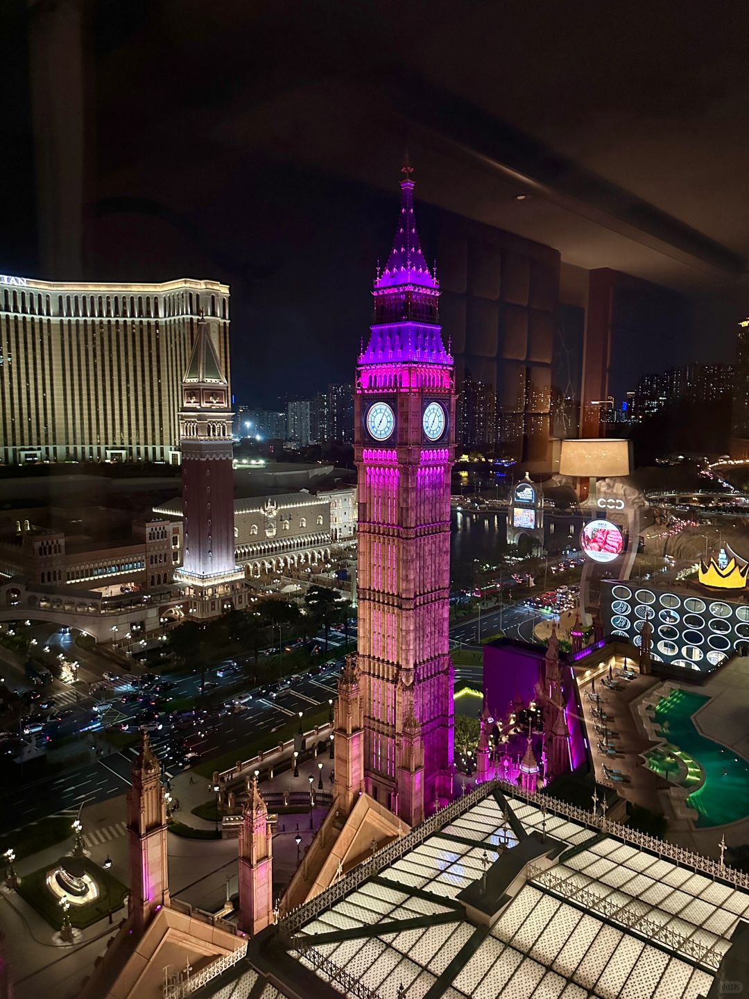 Macao-Stayed in a room with a view of the tower at Conrad Macau.? Free birthday cake