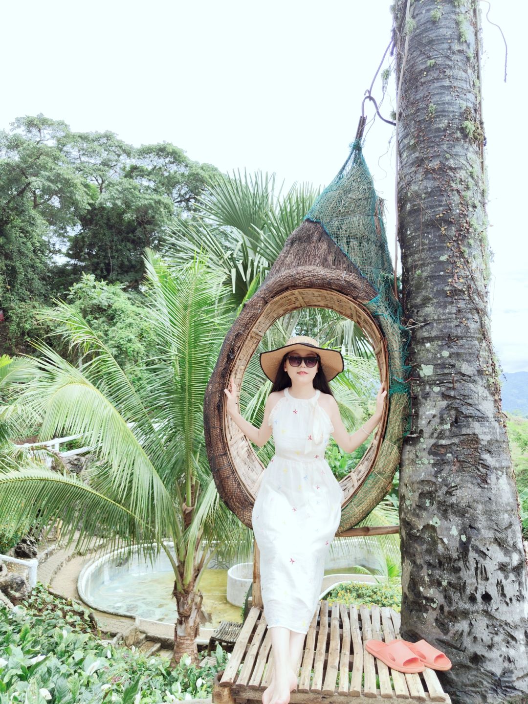 Cebu-Visit Sirao Garden in Cebu Mountain on weekends. ?The ticket is a small red flower stamp