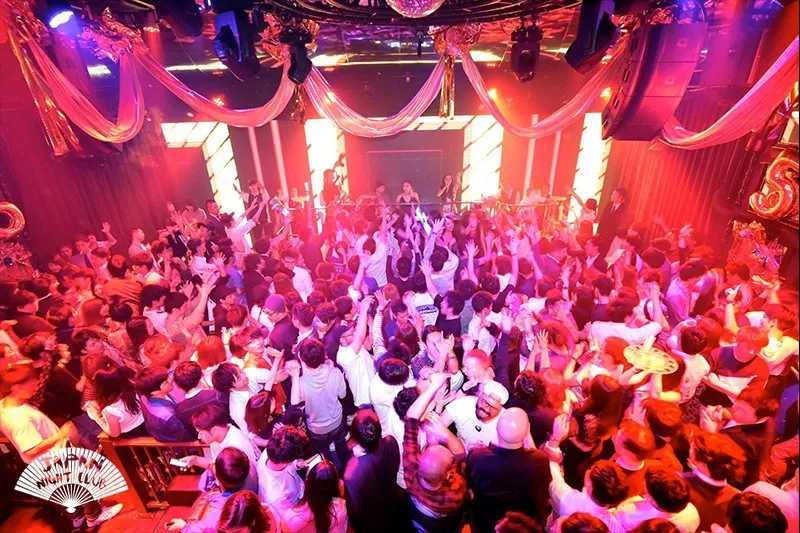 Osaka-18 best nightlife attractions in Osaka, Japan for travel in 2024. ?Nightclubs, bars, night scene reviews