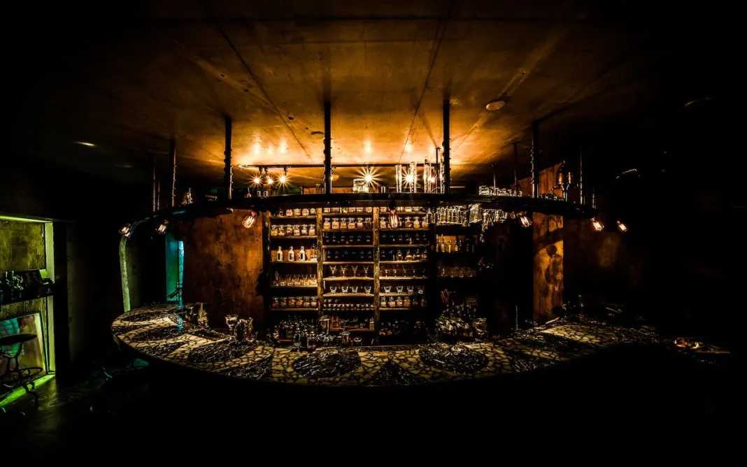 Osaka-18 best nightlife attractions in Osaka, Japan for travel in 2024. ?Nightclubs, bars, night scene reviews