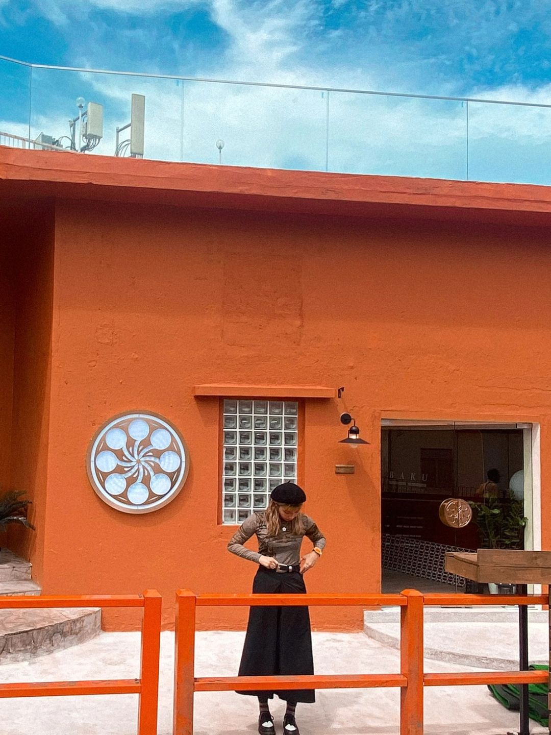 Hong kong-Okinawa Ryukyu style BAKU massage parlor, ??‍?the perfect combination of spa and café