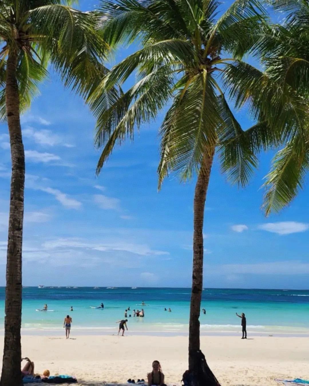 Boracay-The most beautiful white beach in Boracay, ?Asia, visit Our Lady's Rock and Friday Beach