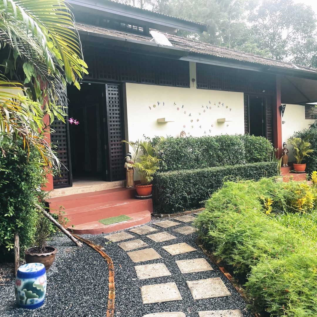 Phuket-Pimalai spa in Phuket, Thai essential oil massage, garden style, ??free tea and dessert