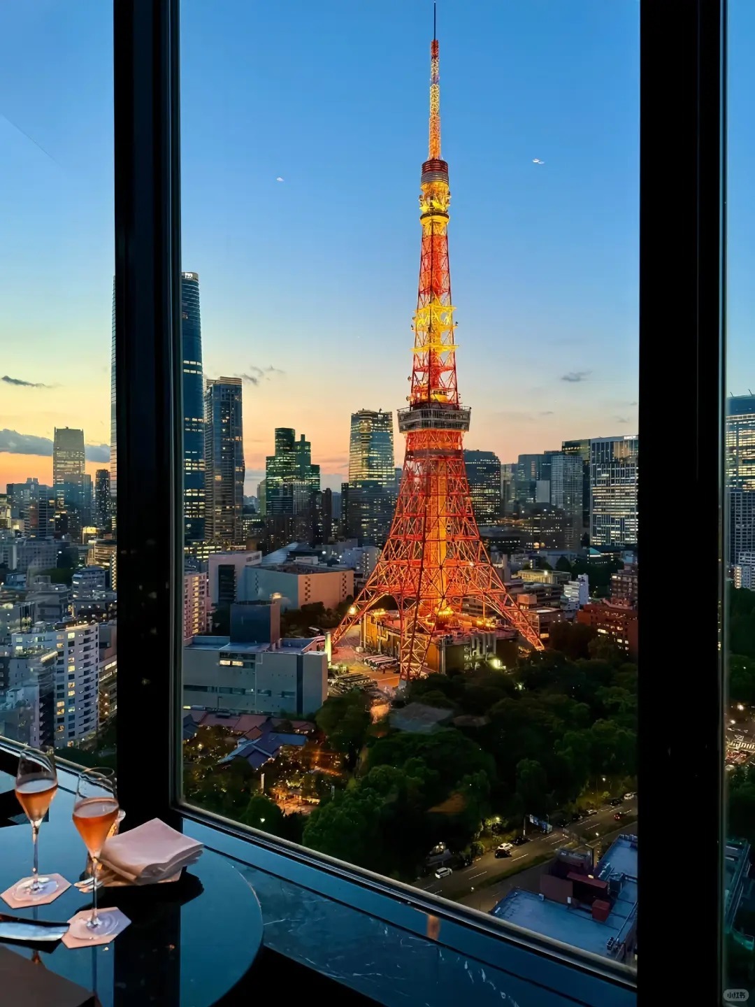 Tokyo-The Tokyo Prince Hotel Garden Towerand with colorful hotel entertainment can enjoy temple culture